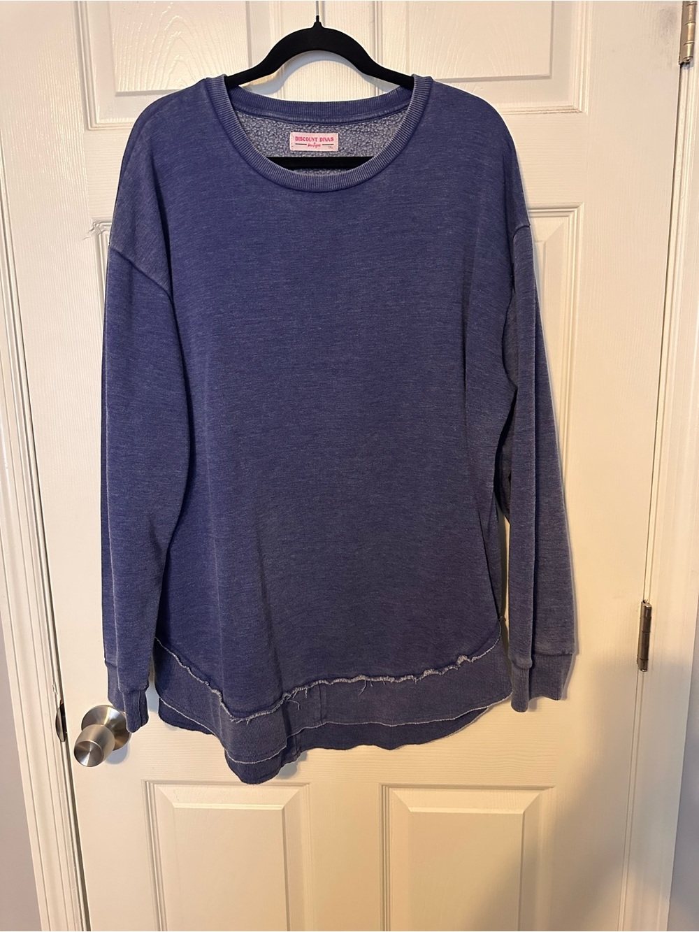 Lived In Rounded Hem Garment Washed Sweatshirt